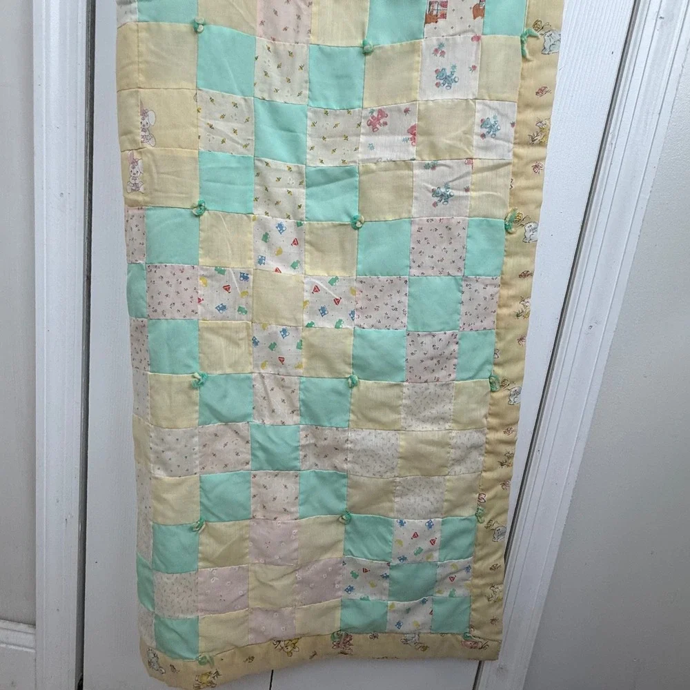 Vintage Handmade Patchwork Baby Quilt Pastel Teddy‎ Bear Bunny Blanket 38x53